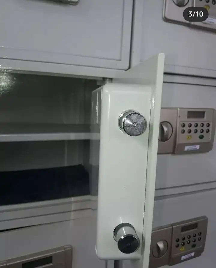 دارای کلید مخفی