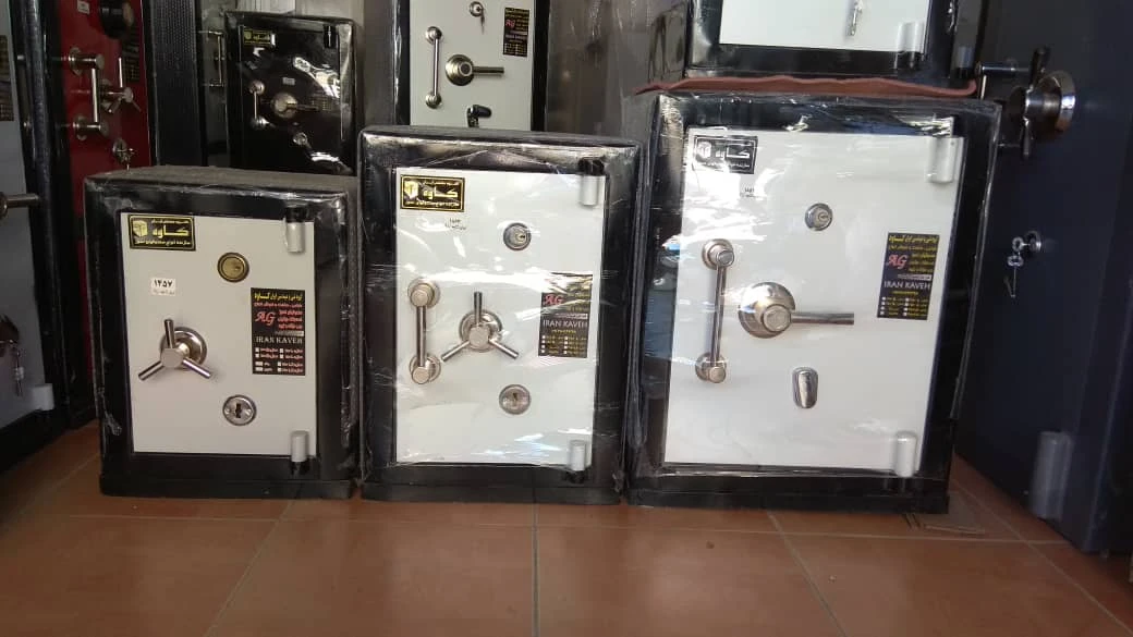 وزن و ابعاد مختلف گاوصندوق