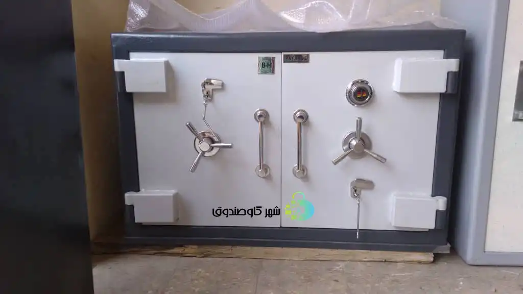 گاوصندوق طلا فروشی